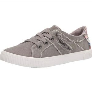 Blowfish Malibu Women’s Gray Woven Sneaker
